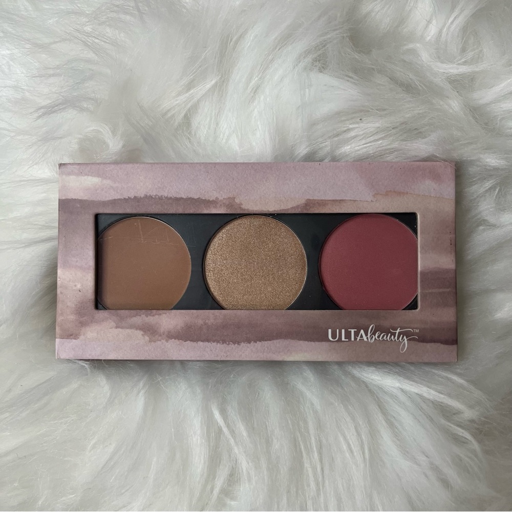 ⚠️ CLEARANCE ⚠️ NWOB. Blush Bundle